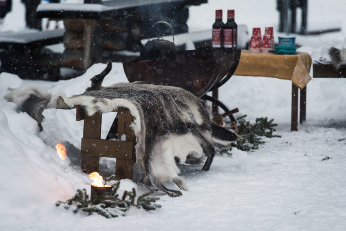 Adventshelg - julmarknad på Lomkällan